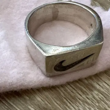 Nike 실버 스퀘어 반지