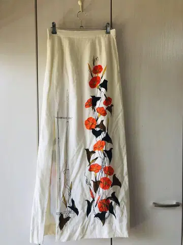꽃무늬 롱 스커트 화이트
