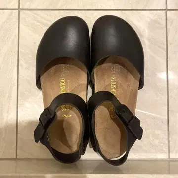 BIRKENSTOCK 버켄스탁 메시나 블랙 24.5cm