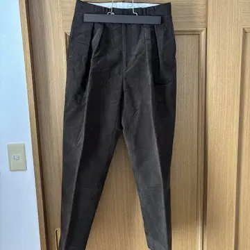 NEAT WIDE brisbanemoss(블리스번 모스) 몰스킨