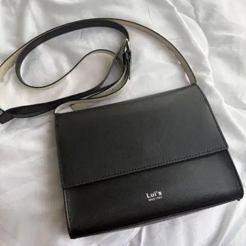 Lui's 숄더백 가로 블랙