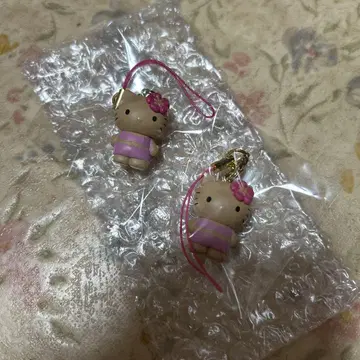 키티 스트랩 일광화상