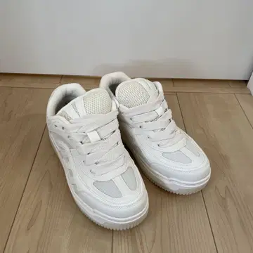 H&M 남성용 스니커즈 화이트 EUR41
