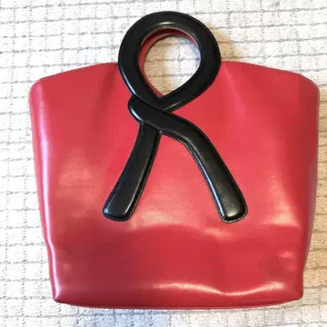 Roberta di Camerino 레드 핸드백 블랙 루프 핸들