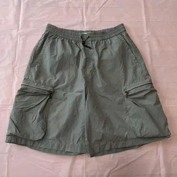 새상품급 ZARA 카키 카고 배기 숏 테크 팬츠 M 사이즈