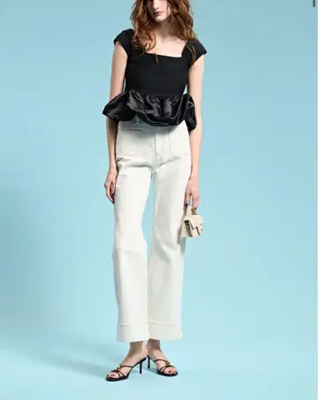 THETOE Ifestou Frill Top 택 포함 새상품