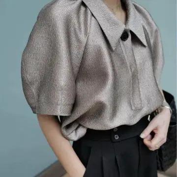 MACHATT 마차트 24SS 메탈릭 퍼프 블라우스