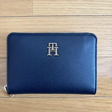 타미힐피거 접이식 지갑 네이비
