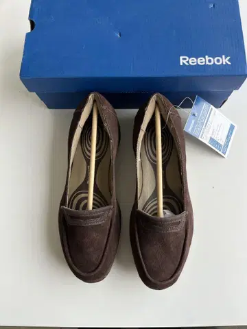 24.5cm 새상품 리복 REEBOK 이지톤