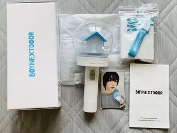 BOYNEXTDOOR 응원봉 보넥도 공식
