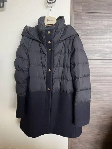HERNO 네이비 다운 자켓 후드 부착