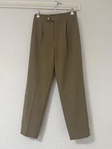 UNTITLED 베이지 팬츠 BA153-63412JJ