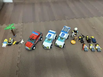 LEGO 경찰차와 소방차 미니 피규어 세트 60001 60000