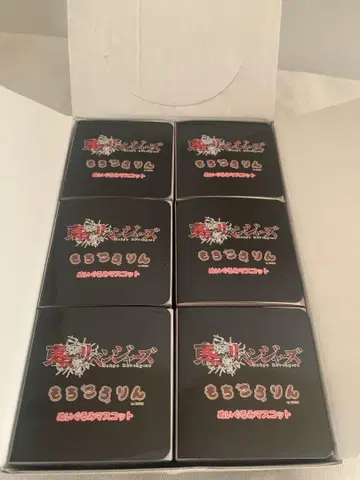 미개봉 도쿄 리벤저스 모치코로린 봉제 인형 마스코트 6개입 BOX