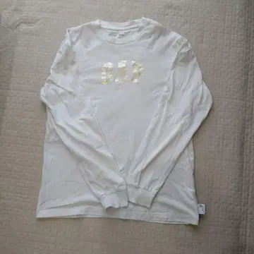 GAP 미키 프린트 긴팔 티셔츠 디즈니 GAP 콜라보 상품