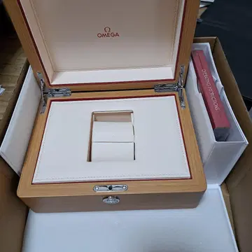 오메가 오리지널 박스 새상품