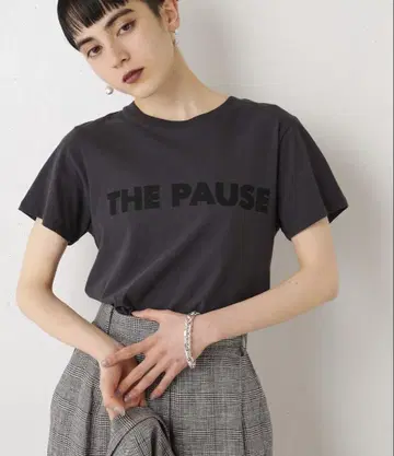 THE PAUSE T셔츠 윔 가젯 차콜 그레이 THE 포즈