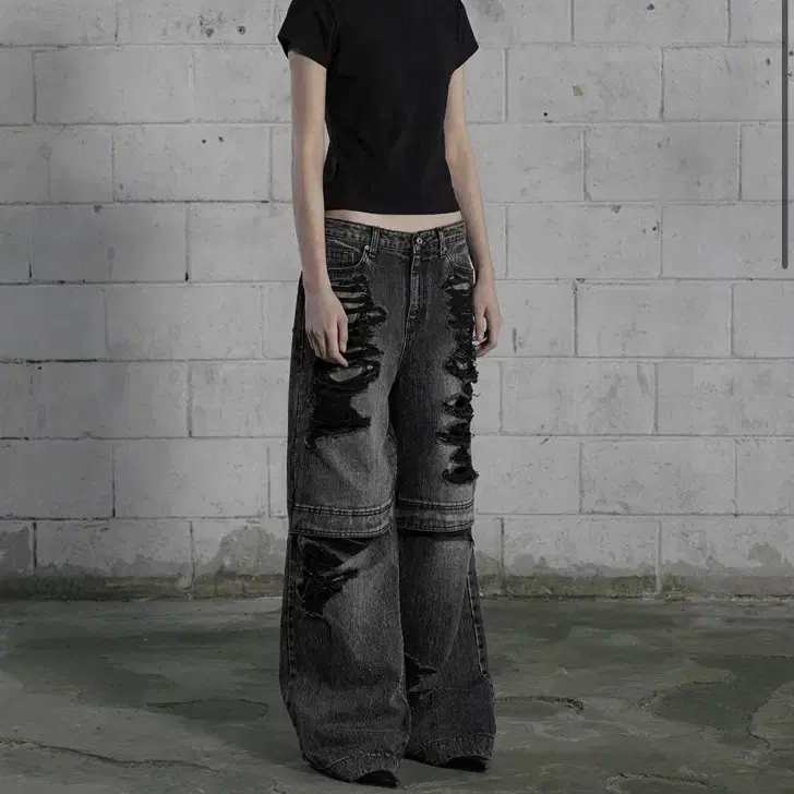 【BOHEMIAN SEOUL】OVERALLS CARGO PANTS BOHEMIAN SEOUL | 보헤미안서울 Bohemian Seoul WASHED SHIRRING