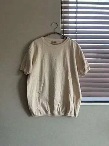 Goodwear MADE IN U.S.A. 크림색 티셔츠
