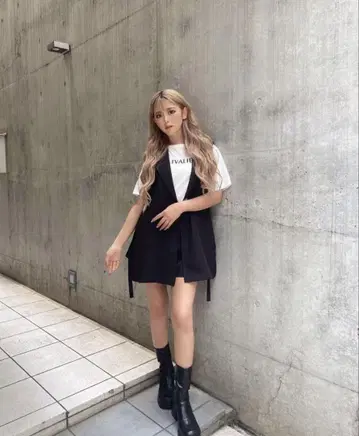 ZARA 블랙 베스트