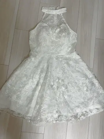 DAZZY 캬바쿠라 드레스 S 사이즈
