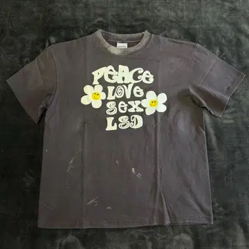미사용 새상품 READYMADE PEACE LOVE SEX LSD 티셔츠