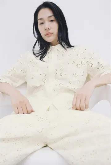 컷워크 자수 셔츠 ZW COLLECTION