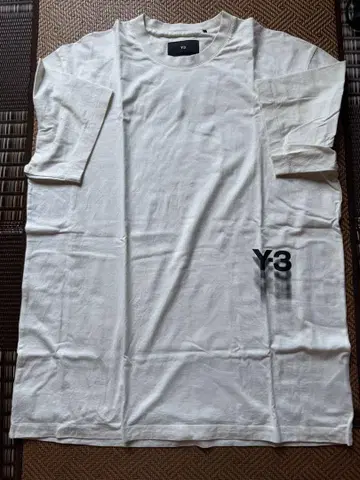 Y-3 화이트 티셔츠 로고 프린트 XL 사이즈