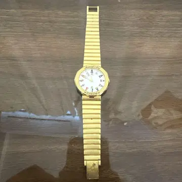 CORUM 코룸 손목시계