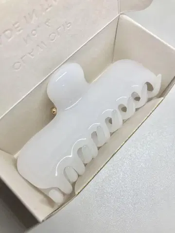 UNDO HAIRWARE No.4 클로크립 밀크 유리