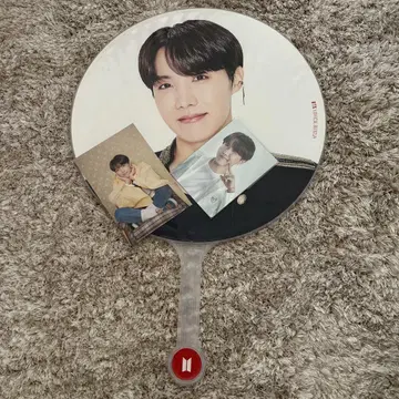 BTS LOVE YOURSELF JAPAN EDITION 부채