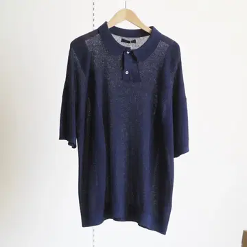 미사용 새상품, 택 포함 modem design KNIT POLO
