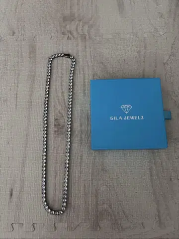 GILA JEWELZ 크리스탈 목걸이 50cm