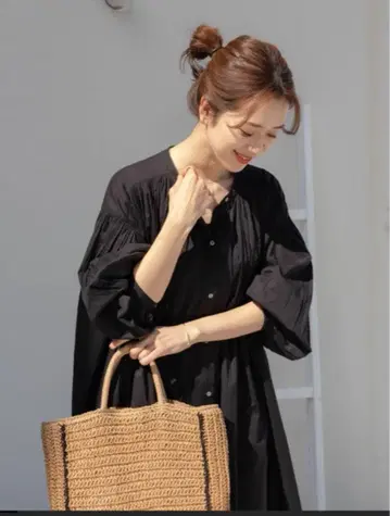 어반 리서치 도어스 코튼 보일 개더 원피스 M 블랙