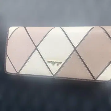 Clelia 클레리아 장지갑 파스텔 컬러 대용량 라운드 지퍼