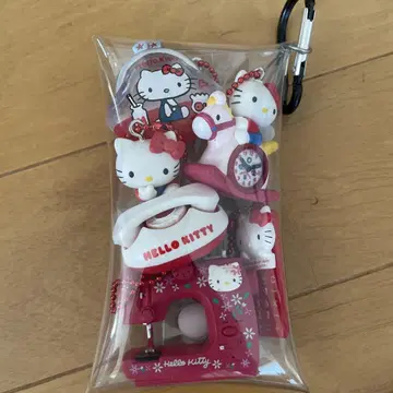 헬로키티 가챠 세트