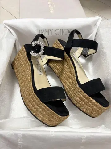 JIMMY CHOO 블랙 스웨이드 웨지 샌들 36 1/2