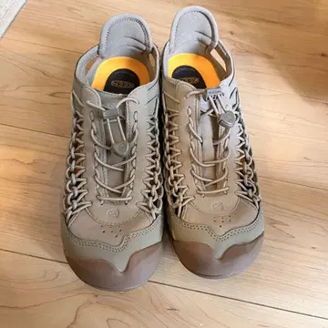 KEEN UNEEK / 유니크 28cm
