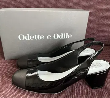 Odette e Odile 블랙 슬링백 뮬 24, 5cm