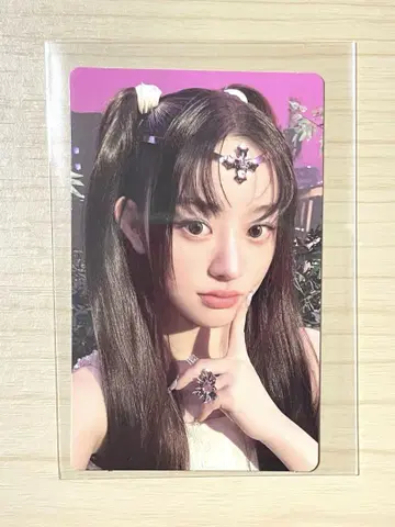 ILLIT bomb 아이릿 아일릿 민주 MINJU 트레이딩 카드