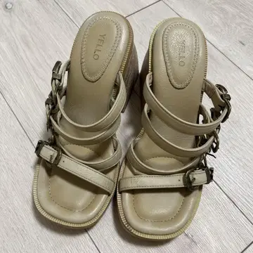 yello 별 아야 샌들