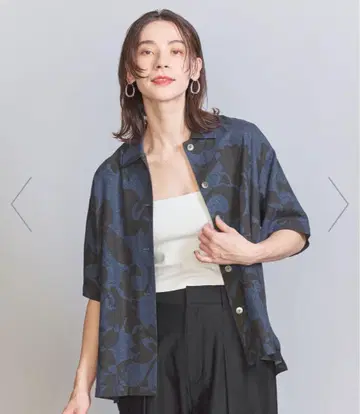 뷰티 & 유스 보타니컬 셔츠