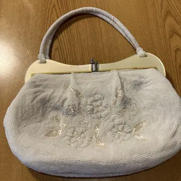 비즈 자수 꽃무늬 화이트 파티 백 쇼와 레트로 중고