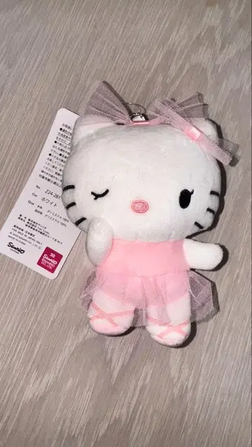 헬로키티 발레리나 아베일 마스코트 참