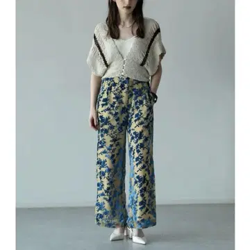 Ample 앰플 벨로아 자카드 시어 와이드 팬츠 블루 꽃무늬 올 패턴