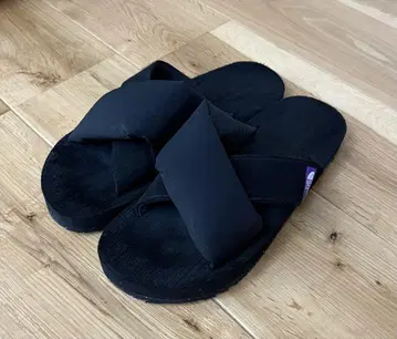 노스페이스 퍼플 라벨 눕시 샌들