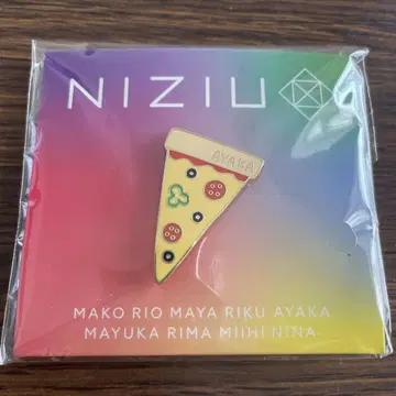 NiziU AYAKA 피자 디자인 핀 배지 미개봉 새상품