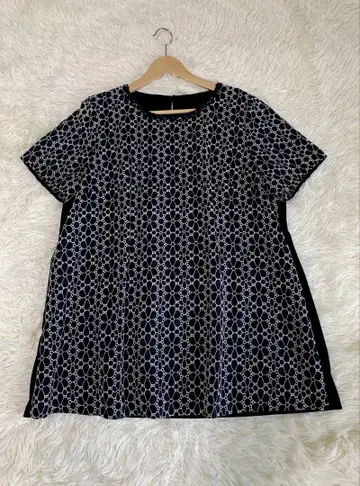 Leilian 비쥬 꽃무늬 반팔 블라우스 사이즈 17+SIZE