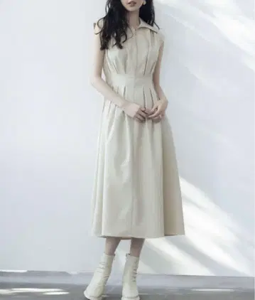 세존드파피용 허리턱 종아리 기장 원피스 베이지 A 라인