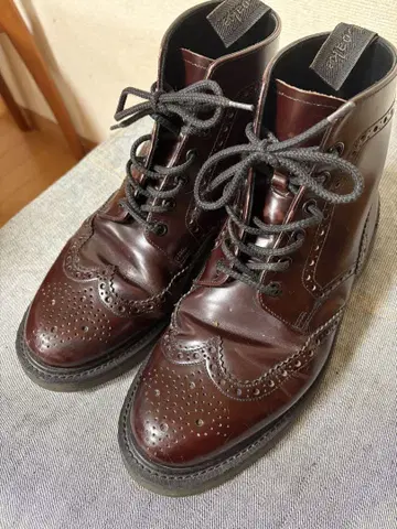 Loake 브라운 윙 칩 부츠 / 사이즈 7 / 닥터 마틴 러버 솔